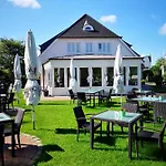 Hotel Fitschen Am Dorfteich *