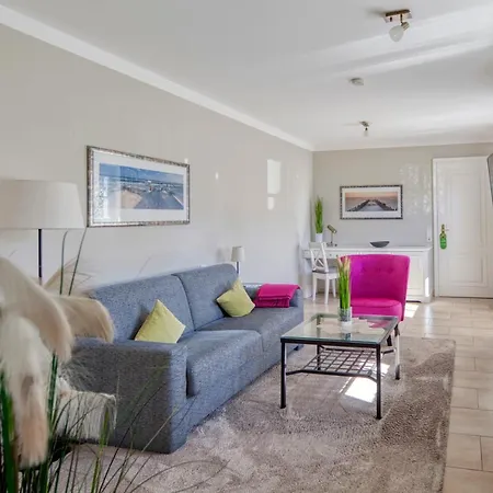 Fitschen Am Dorfteich Отель *