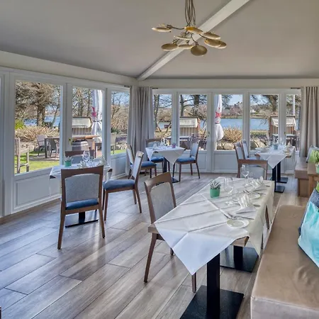 Отель Fitschen Am Dorfteich