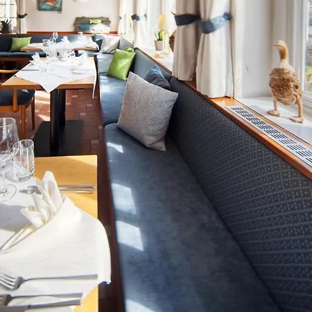 Fitschen Am Dorfteich Отель *