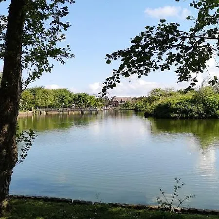 Отель Fitschen Am Dorfteich *