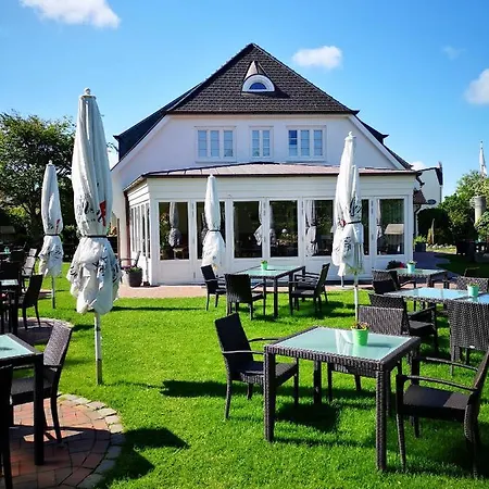 Отель Fitschen Am Dorfteich *