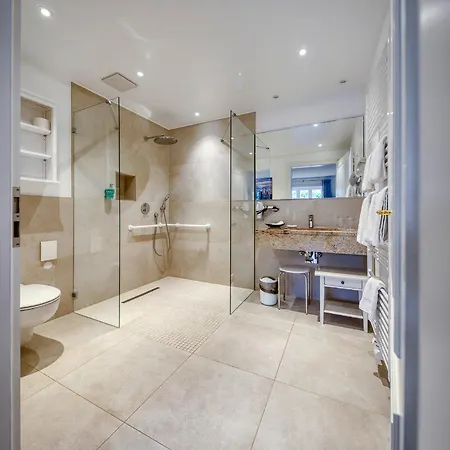 Отель Fitschen Am Dorfteich *