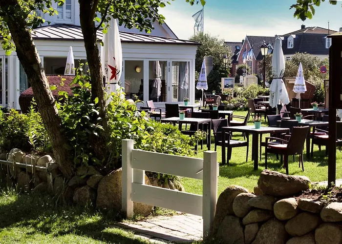 Fitschen Am Dorfteich Отель *