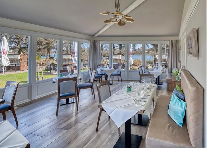 Отель Fitschen Am Dorfteich