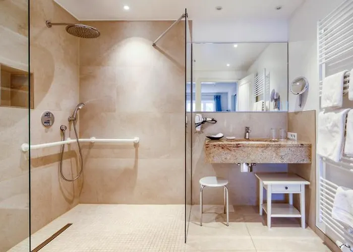 Fitschen Am Dorfteich