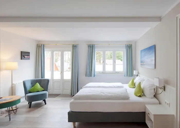 Fitschen Am Dorfteich Отель *